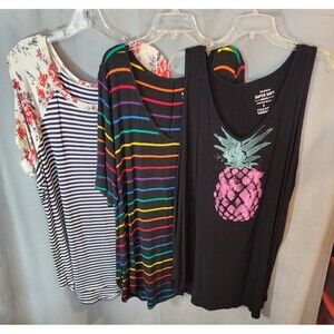 Torrid Super Soft Knits Lot Of 3 Shirts One Tanks Two Tees Size 3